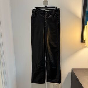 ZARA — FAUX LEATHER HIGHWAIST PANT
